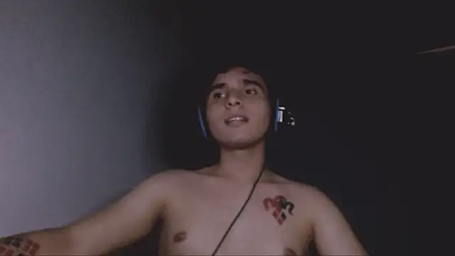 Snapshot of Charley_quin chatting on 09/11/25, 03:50 Charley quin online show from 09/11/25, 03:50