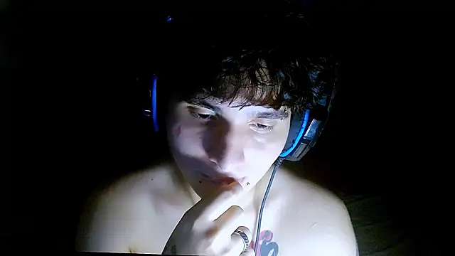 Charley quin online show from 04/16/26, 12:22