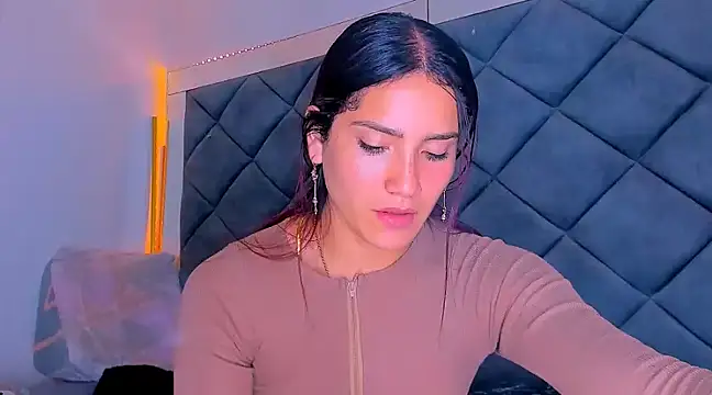 Nellyhills online show from 03/20/25, 07:46