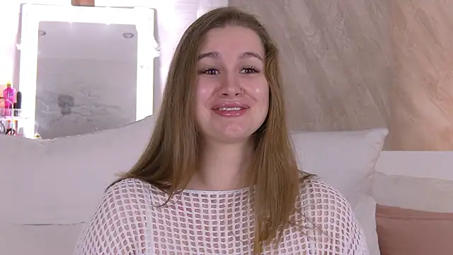 EllieHayes online show from 01/18/26, 10:57