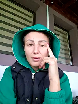 AudreyJoy online show from 10/02/25, 05:47