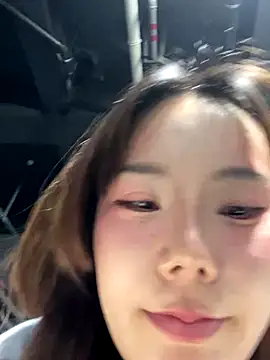 Snapshot of ChuChu1991 chatting on 11/05/25, 01:55 ChuChu1991 online show from 11/05/25, 01:55