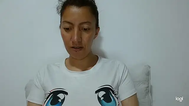 Snapshot of kaybabyhot chatting on 11/25/25, 08:09 kaybabyhot online show from 11/25/25, 08:09