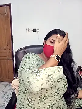 Hot-Angel  online show from 10/18/25, 05:14