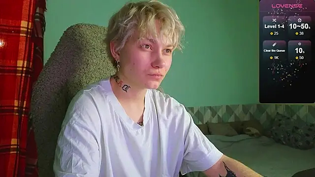 esajukyy online show from 12/29/24, 06:16