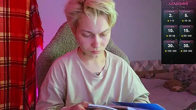 esajukyy online show from 01/19/25, 11:56