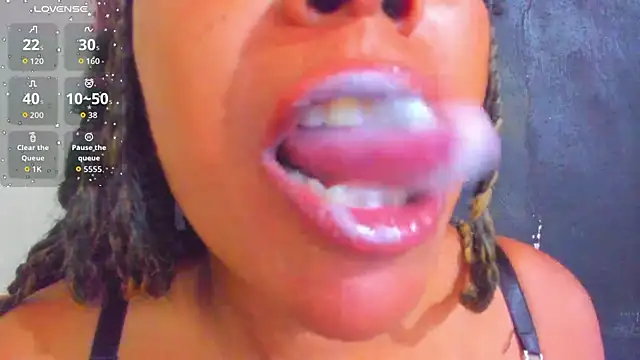 KamariaFyre online show from 11/03/25, 08:10