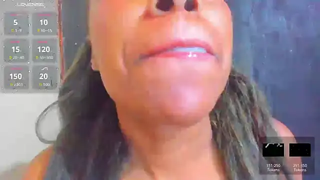 KamariaFyre online show from 11/25/25, 10:48