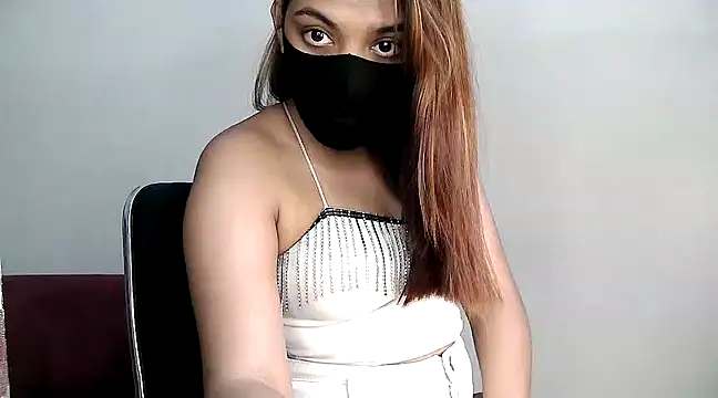 Olivia3 online show from 03/11/25, 12:54