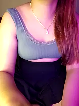 Olivia3 online show from 10/15/25, 07:25