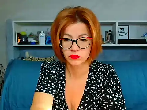 Natali3855 online show from 09/17/25, 04:36