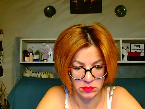 Natali3855 online show from 10/20/25, 03:40