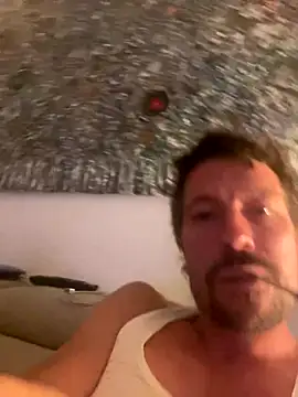 Snapshot of zenzero87 chatting on 09/28/25, 09:53 zenzero87 online show from 09/28/25, 09:53