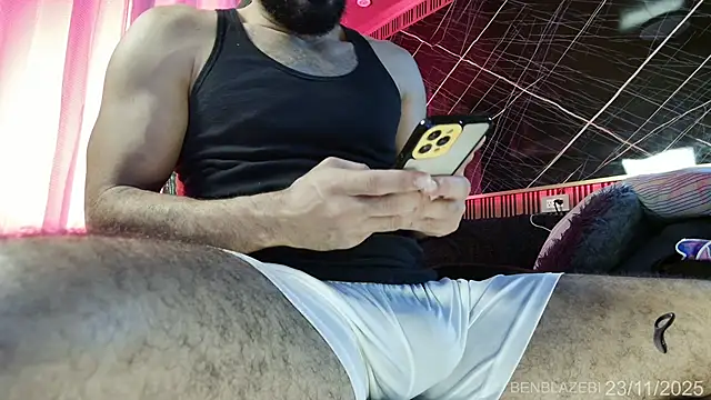 Snapshot of BEN_BLAZE chatting on 11/24/25, 05:07 BEN BLAZE online show from 11/24/25, 05:07