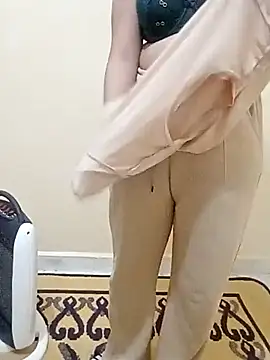 ShadiaStar online show from 03/18/25, 04:47