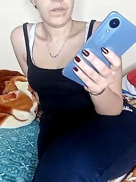 ShadiaStar online show from 03/27/26, 12:05