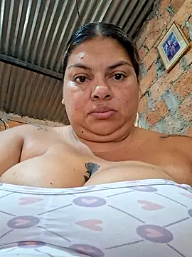 chubby sexy big tits online show from 11/11/25, 01:11
