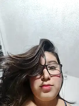 Savinneexotic online show from 09/15/25, 12:21