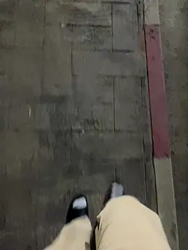 Lahcene online show from 11/26/25, 08:54