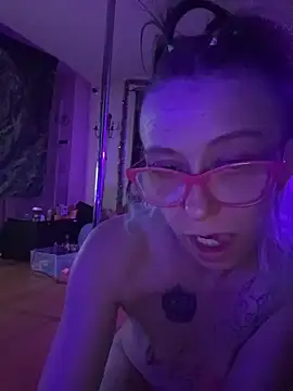 Stonermama666420 online show from 02/10/26, 05:22