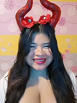 Snapshot of CANELA_9911 chatting on 10/07/25, 01:03 CANELA 9911 online show from 10/07/25, 01:03