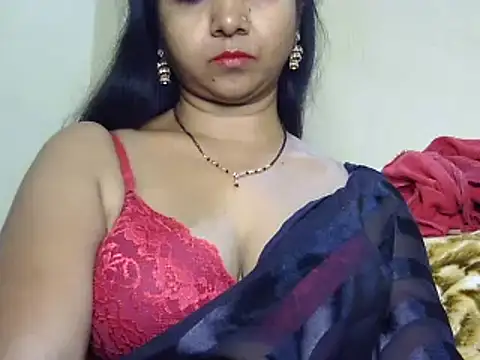 Snapshot of Suhana-sapna chatting on 02/21/25, 05:09 Suhana-sapna online show from 02/21/25, 05:09