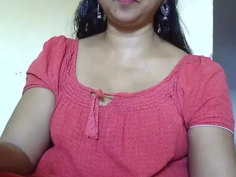 Snapshot of Suhana-sapna chatting on 11/09/25, 04:55 Suhana-sapna online show from 11/09/25, 04:55