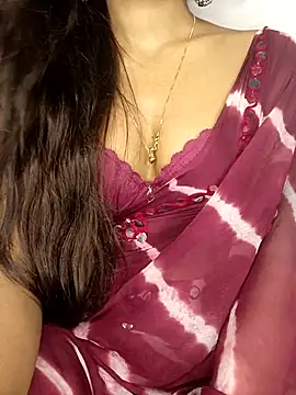 Snapshot of sexyriya_008 chatting on 09/24/25, 05:49 sexyriya 008 online show from 09/24/25, 05:49