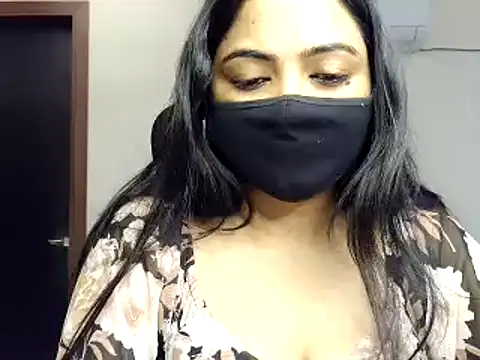 Snapshot of Hritvika chatting on 02/28/25, 03:59 Hritvika online show from 02/28/25, 03:59