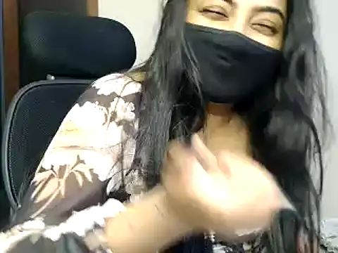 Snapshot of Hritvika chatting on 02/28/25, 07:05 Hritvika online show from 02/28/25, 07:05