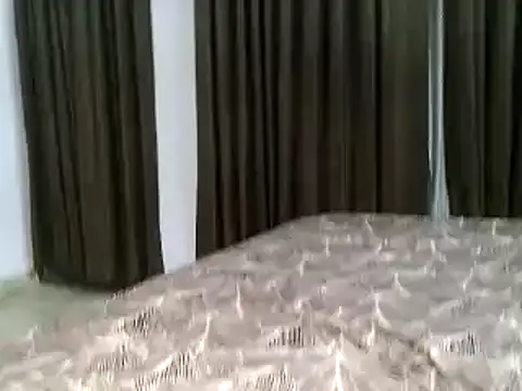 Hritvika online show from 04/13/26, 02:44