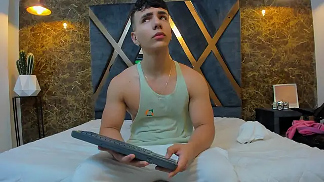 Flynn Riider online show from 02/26/25, 11:30