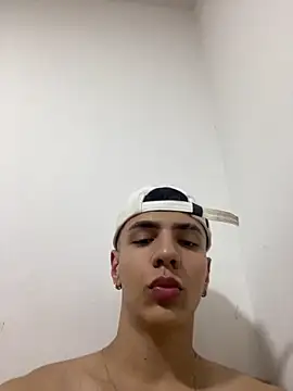 Flynn Riider online show from 02/27/25, 05:58