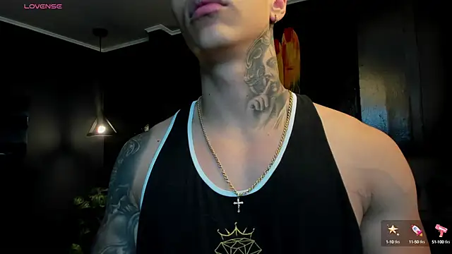 Flynn Riider online show from 09/28/25, 04:45