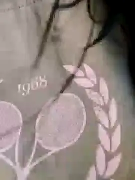 Danna-linyi online show from 12/21/24, 09:04