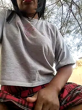 Danna-linyi online show from 03/19/25, 11:03