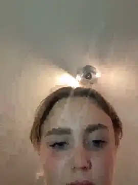 Snapshot of CherryEmmy chatting on 10/09/25, 05:55 CherryEmmy online show from 10/09/25, 05:55