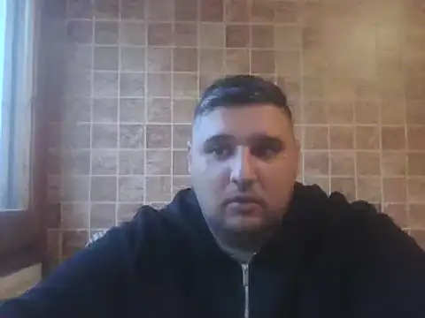  revianzip1 online show from 12/24/24, 04:19