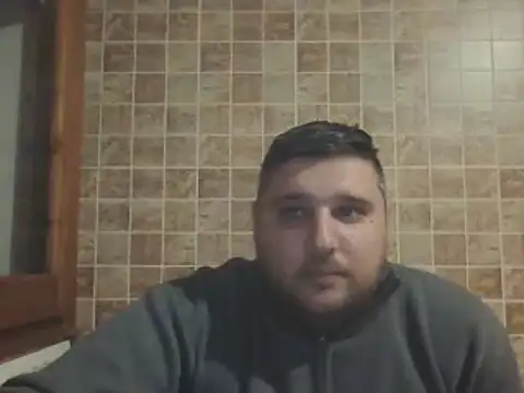  revianzip1 online show from 12/29/24, 06:16