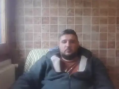  revianzip1 online show from 01/06/25, 02:58