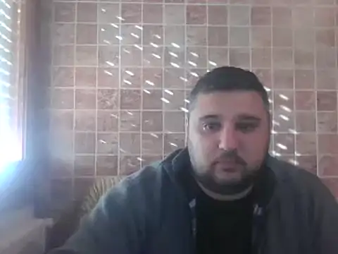  revianzip1 online show from 02/27/25, 08:39