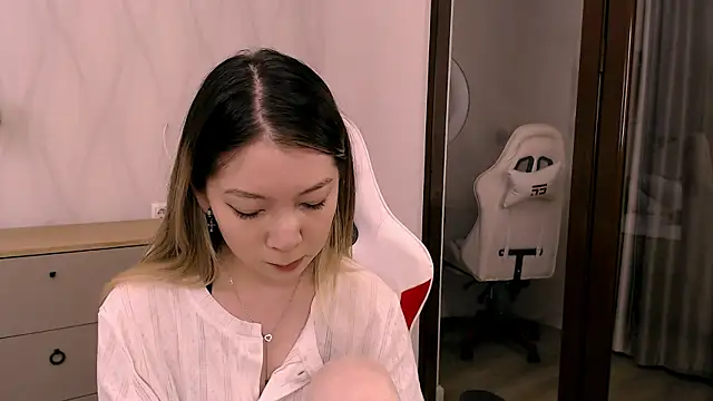 Babby Rabbit online show from 12/02/25, 12:32