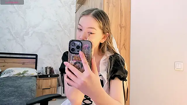 Babby Rabbit online show from 03/12/26, 11:27