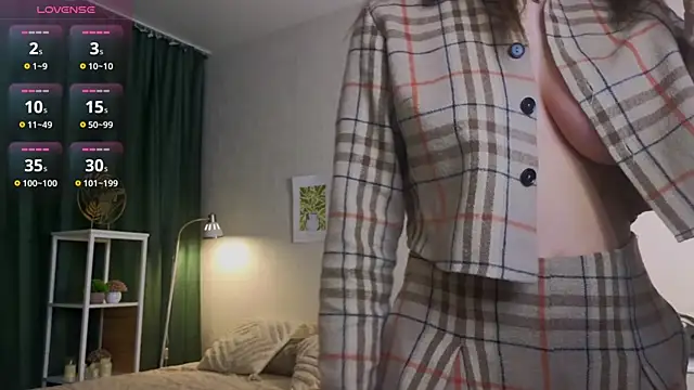 ElvaHilby online show from 02/16/25, 03:27