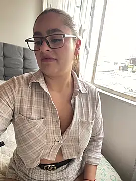 Gabriela-Parker  online show from 03/11/25, 03:34