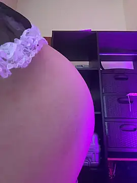 Gabriela-Parker  online show from 10/23/25, 08:51