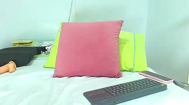 katerineleon online show from 03/10/25, 12:18