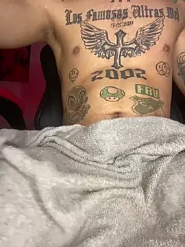 Junihn0 online show from 01/16/25, 08:36