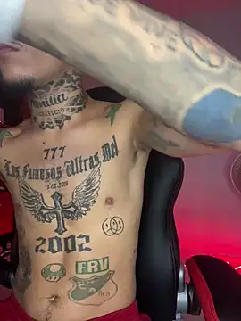 Junihn0 online show from 02/03/25, 04:41