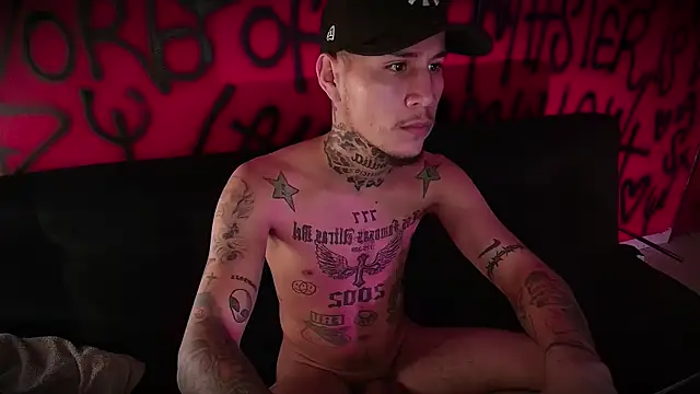 Junihn0 online show from 02/11/25, 09:09